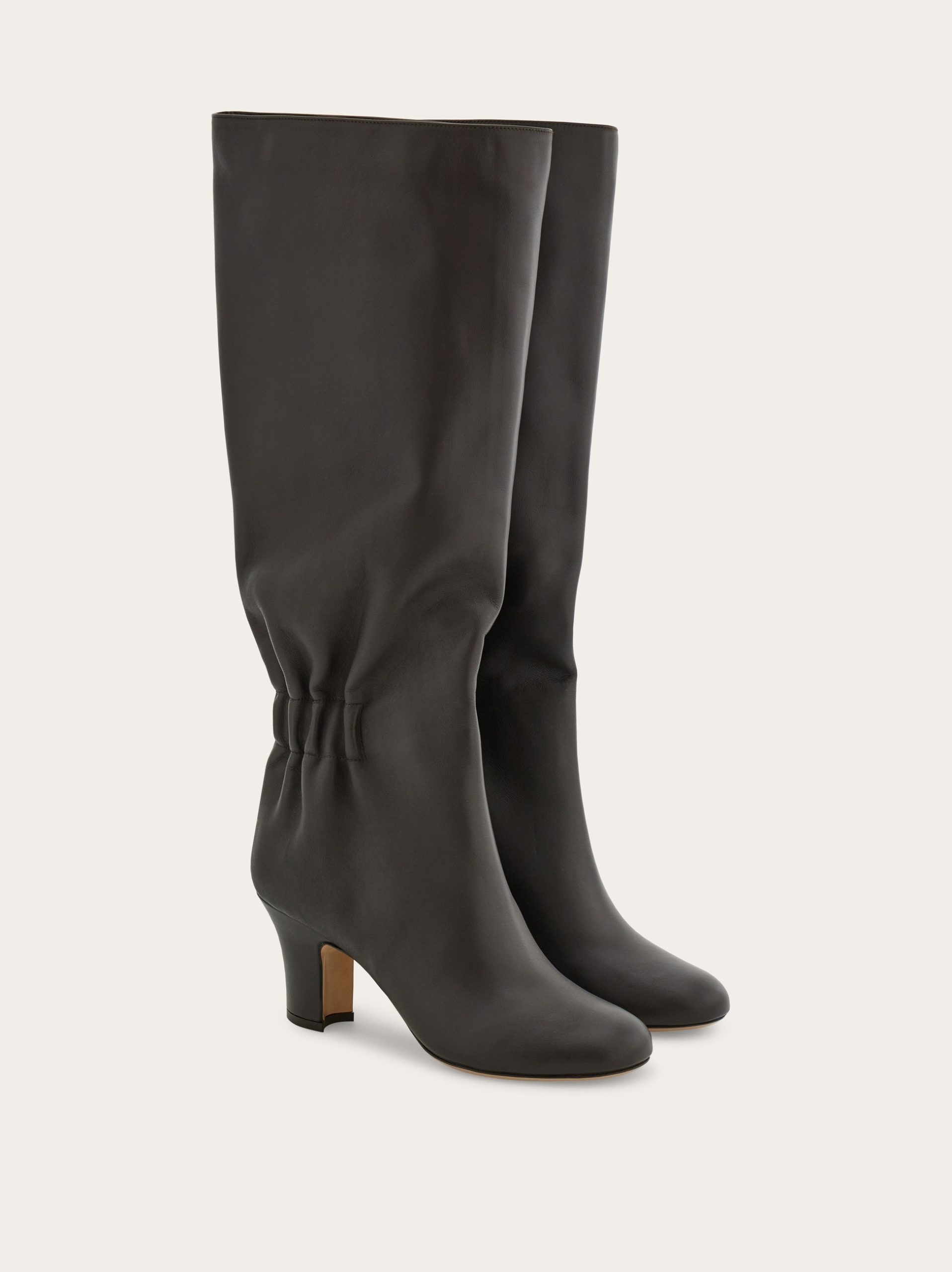 Ferragamo Knee boot with ruched detail - Image 6